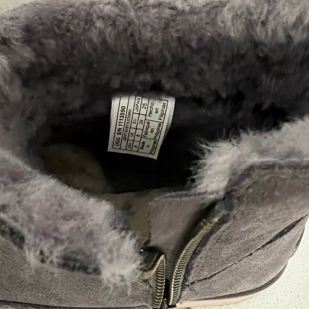 UGG CLASSIC ZIP Color Shade MINI-Color: Shade
